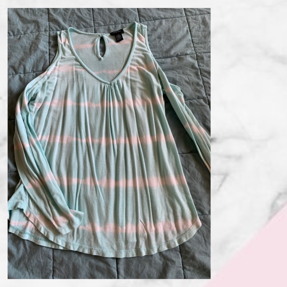 Blue and white striped open shoulder long sleeve.